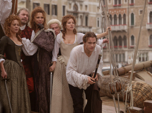 Still of Lena Olin, Heath Ledger, Leigh Lawson, Helen McCrory, Paddy Ward and Sienna Miller in Casanova (2005)