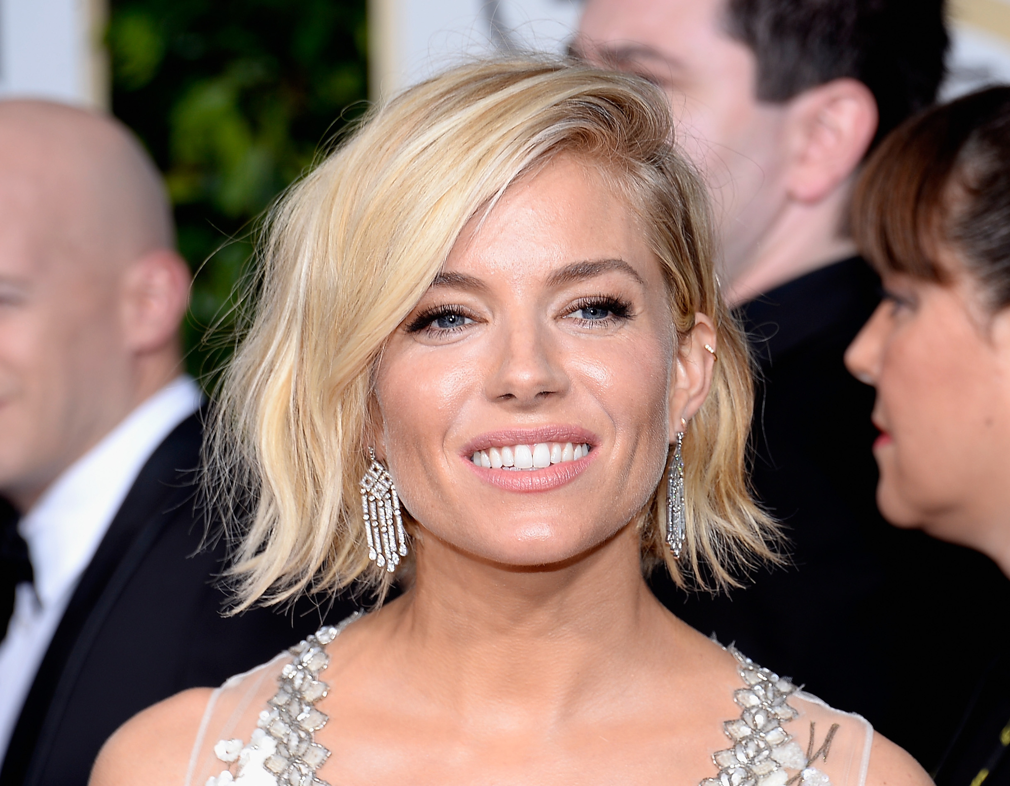 Sienna Miller at event of The 72nd Annual Golden Globe Awards (2015)
