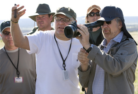 Still of Steven Spielberg and Janusz Kaminski in Indiana Dzounsas ir kristolo kaukoles karalyste (2008)