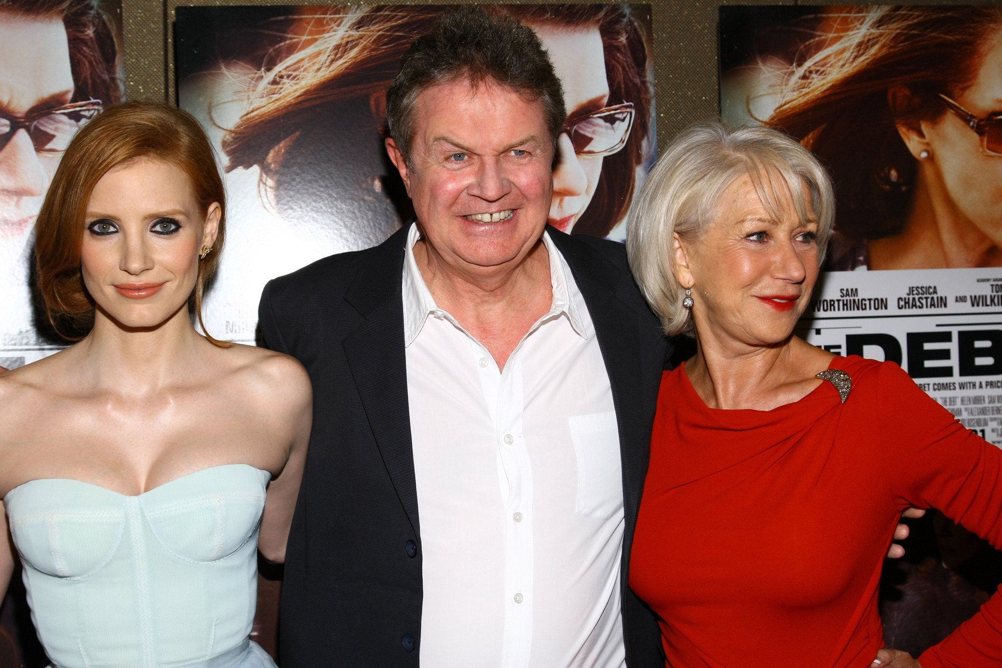 Helen Mirren, John Madden and Jessica Chastain at event of The Debt (2010)