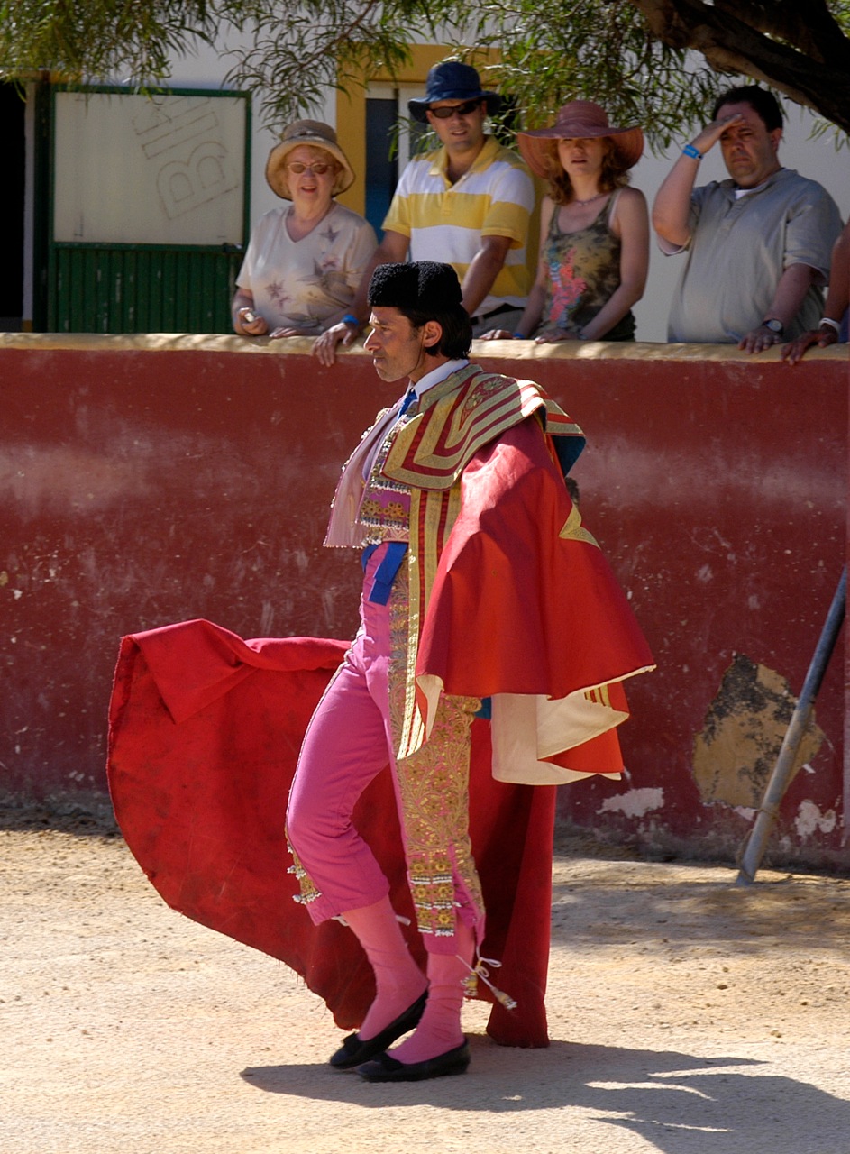 Still of Jake Canuso,Elsie Kelly,Nicholas Burns,Abigail Cruttenden, Hugh Sachs. Benidorm series 2