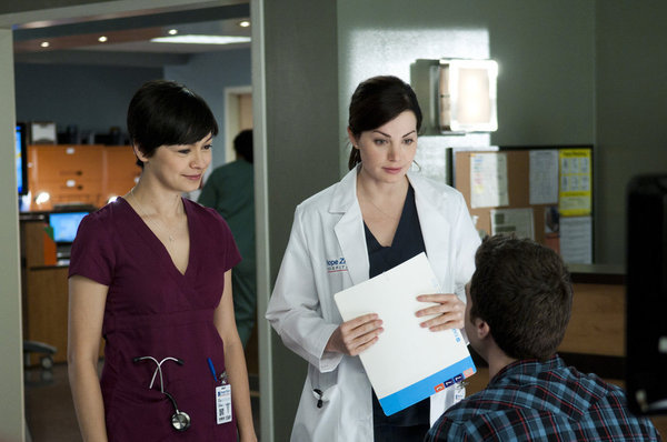 Still of Erica Durance, Maggie Lin and Julia Taylor Ross in Saving Hope (2012)