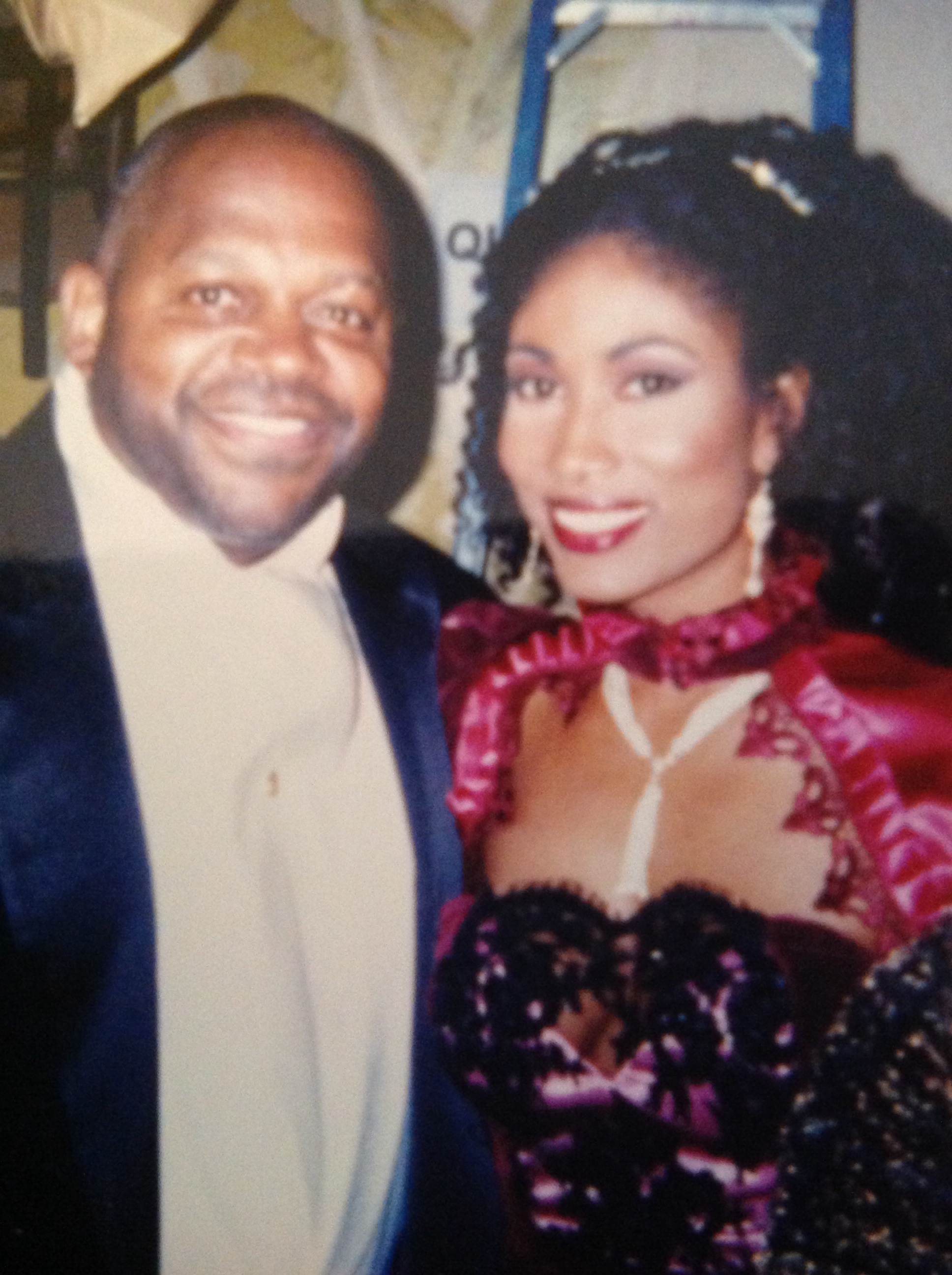 Throwback pic - 1998 with Mr. Charles Dutton in AN EVENING OF SHAKESPEARE WITH CHARLES DUTTON. I had the pleasure of playing opposite Charles as his Lady Macbeth.