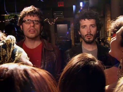 Still of Bret McKenzie and Jemaine Clement in Flight of the Conchords (2007)