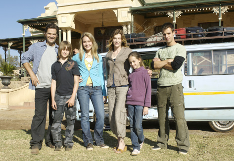 Still of D.W. Moffett, Stephanie Niznik, Leah Pipes, Andrew St. John and Kesun Loder in Life Is Wild (2007)