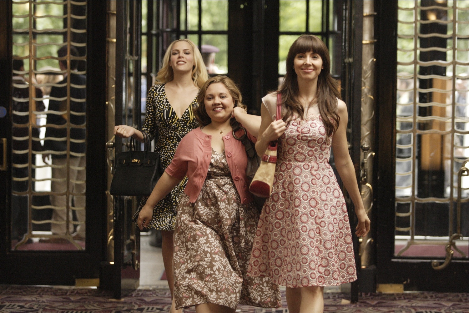 Still of Busy Philipps and Whitney Cummings in Made of Honor (2008)