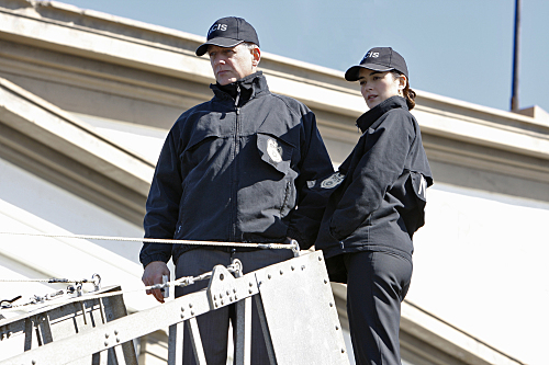 Still of Mark Harmon and Cote de Pablo in NCIS: Naval Criminal Investigative Service (2003)