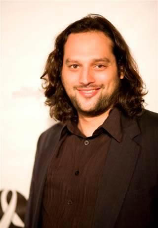 Yuval Shrem (red carpet - September 2011)
