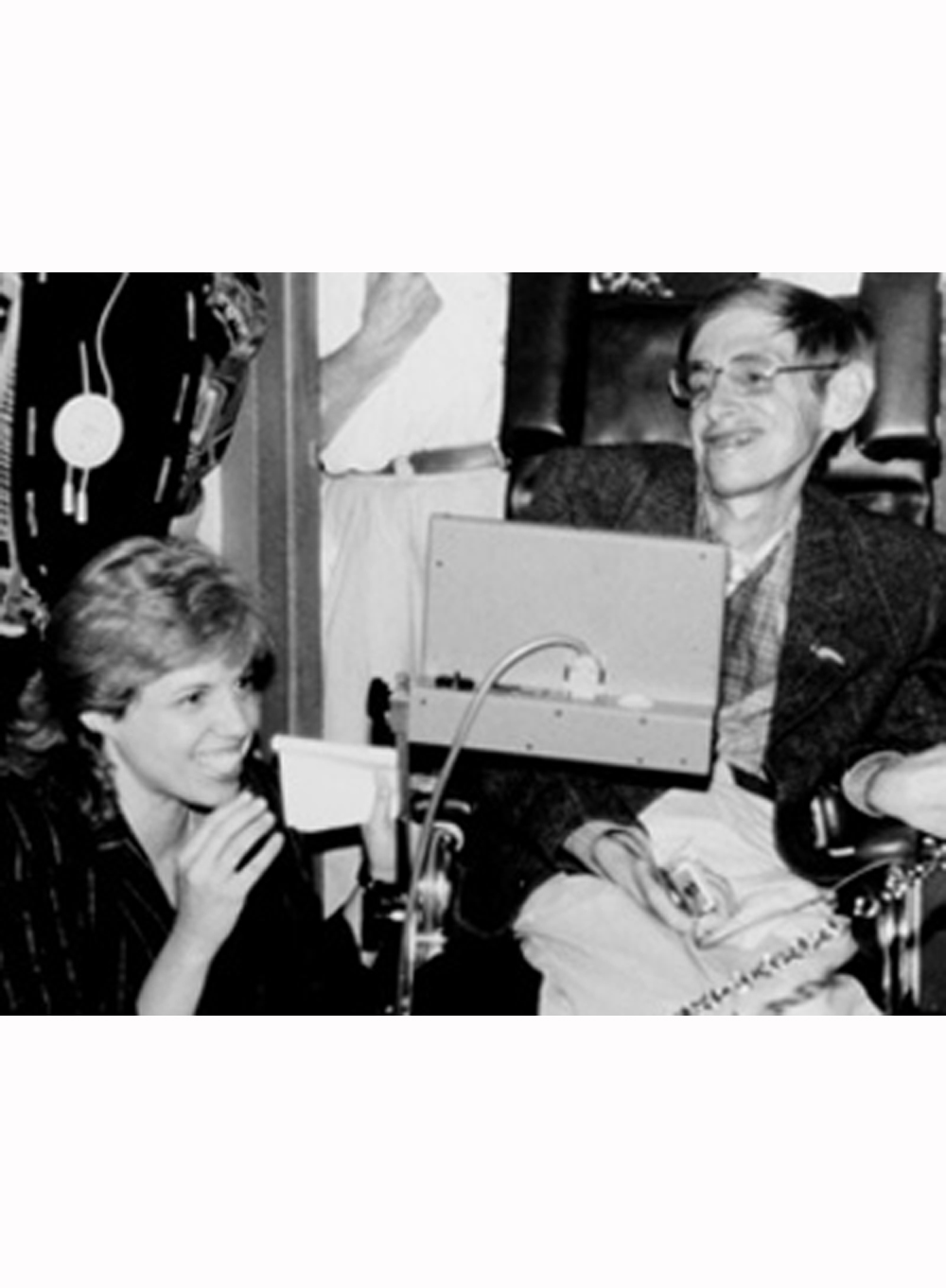 Diane Beam with Stephen Hawking at the premiere FATE OF THE UNIVERSE