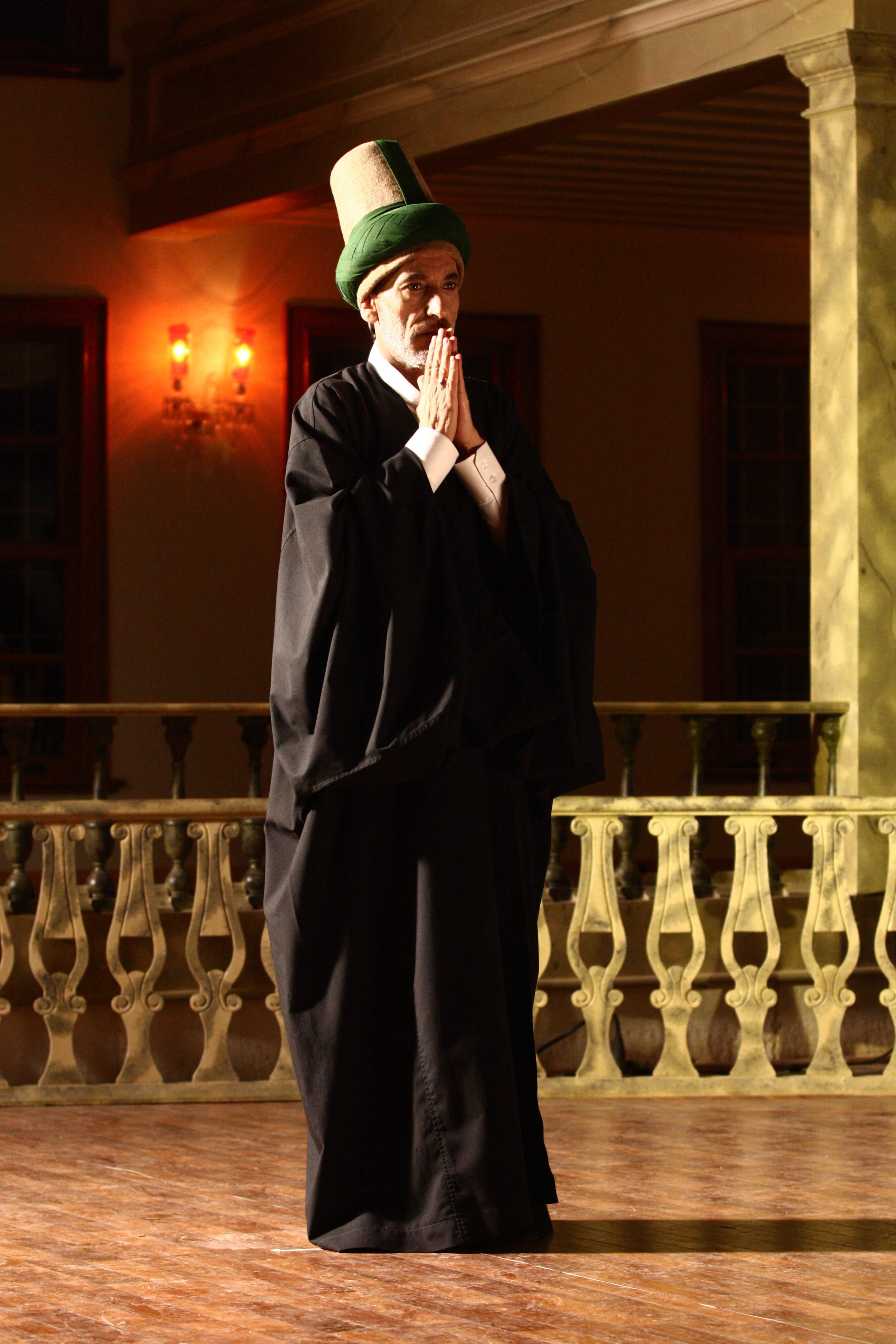 Still of Ghassan Massoud in Kelebek (2009)