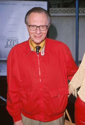 Larry King at event of What Lies Beneath (2000)