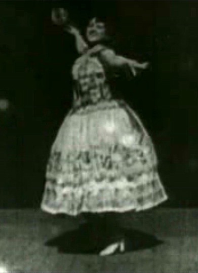 Carmencita in Carmencita (1894)