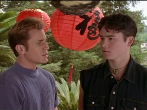 Still of Johnny Yong Bosch and David Yost in Mighty Morphin Power Rangers (1993)