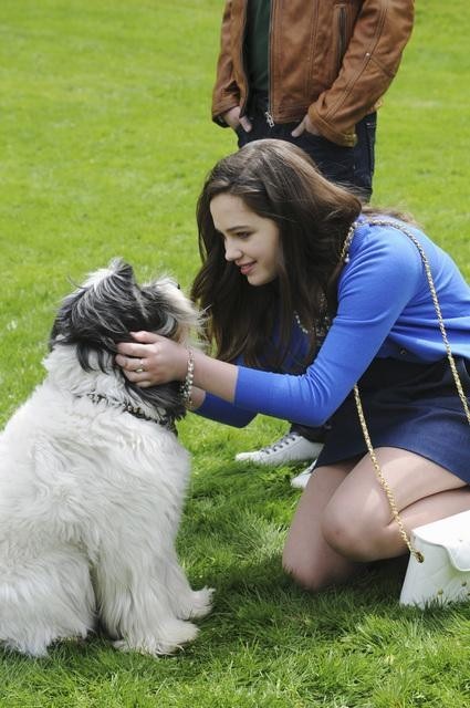 Still of Mary Mouser in Frenemies (2012)