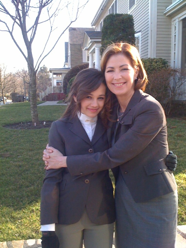 Mary And Dana On Set Of Body of Proof