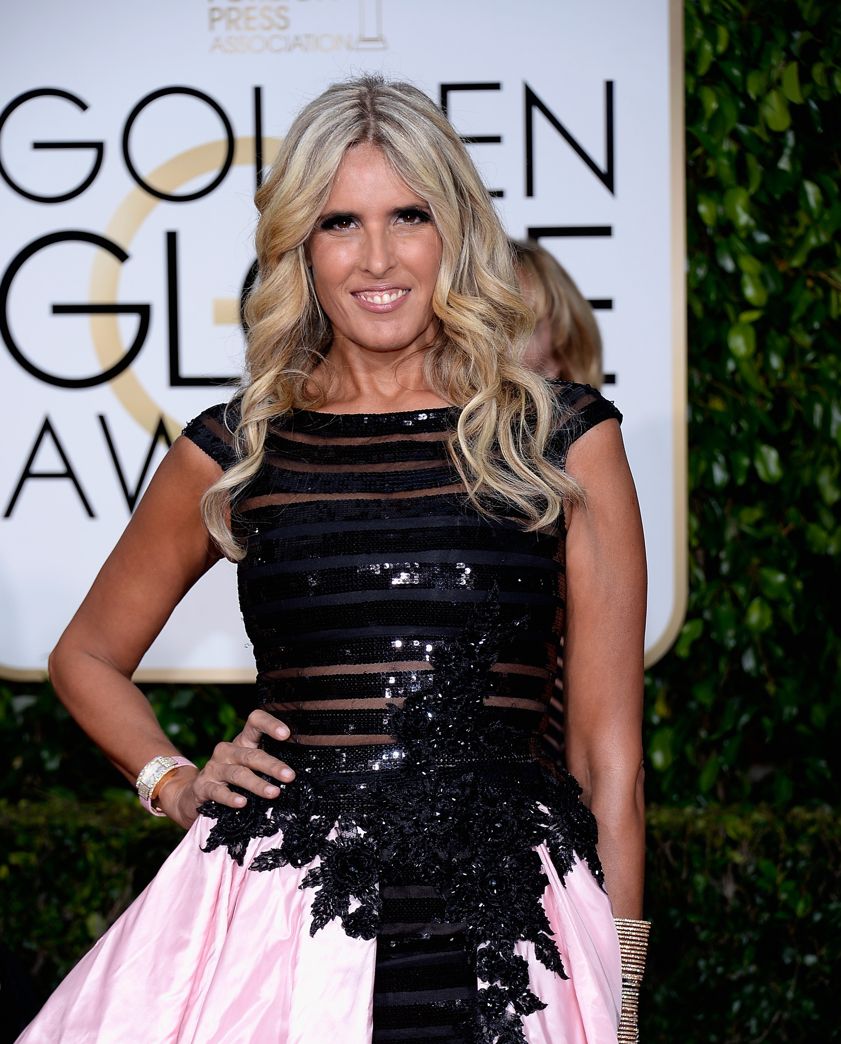 Tiziana Rocca at event of The 72nd Annual Golden Globe Awards (2015)