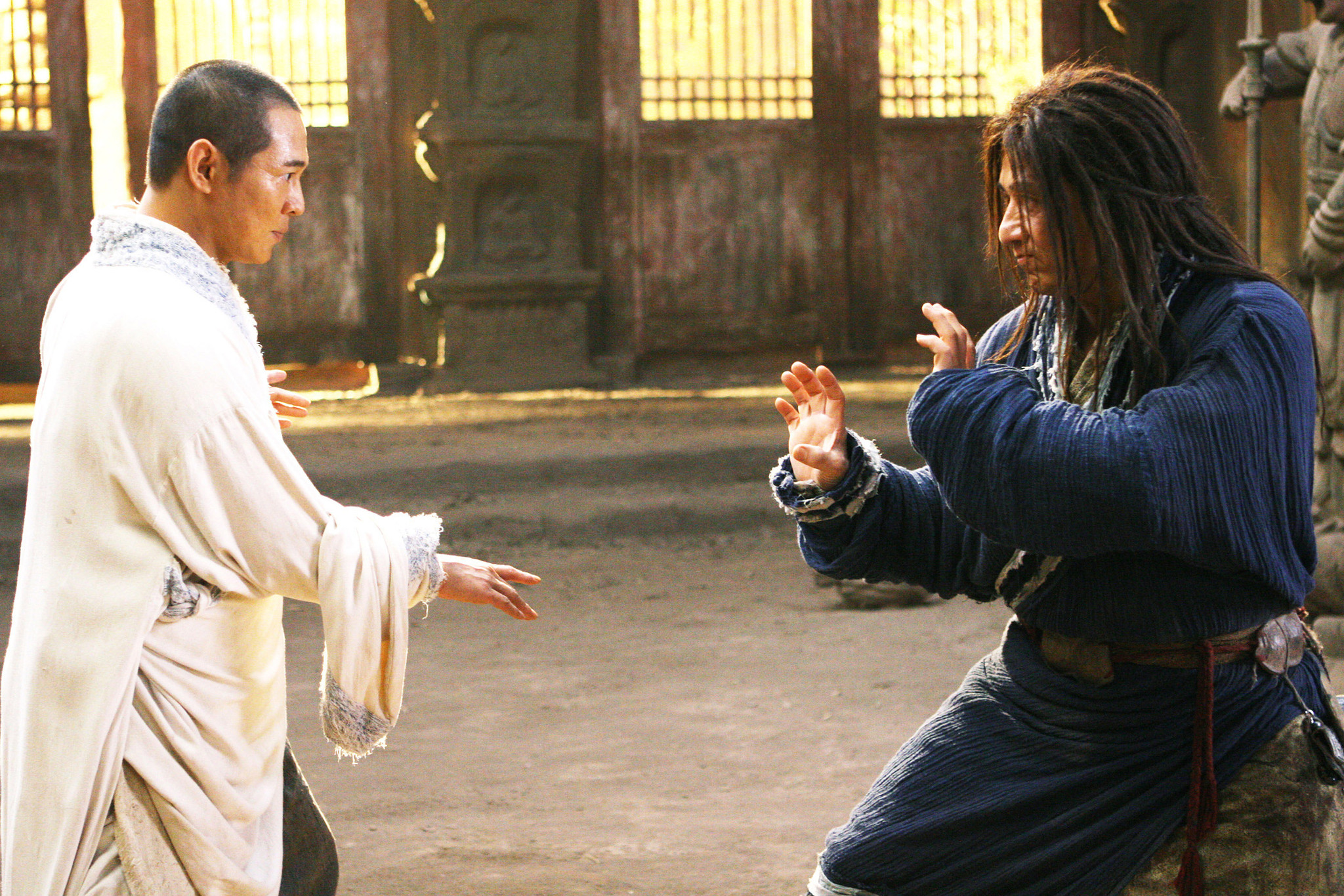 Still of Jackie Chan and Jet Li in The Forbidden Kingdom (2008)