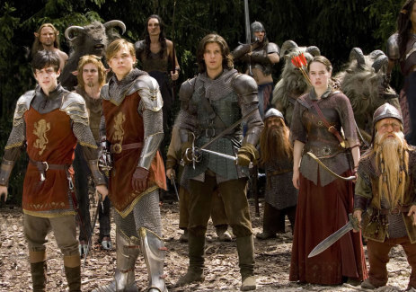 Still of Peter Dinklage, William Moseley, Anna Popplewell, Skandar Keynes and Ben Barnes in Narnijos kronikos: princas Kaspijanas (2008)