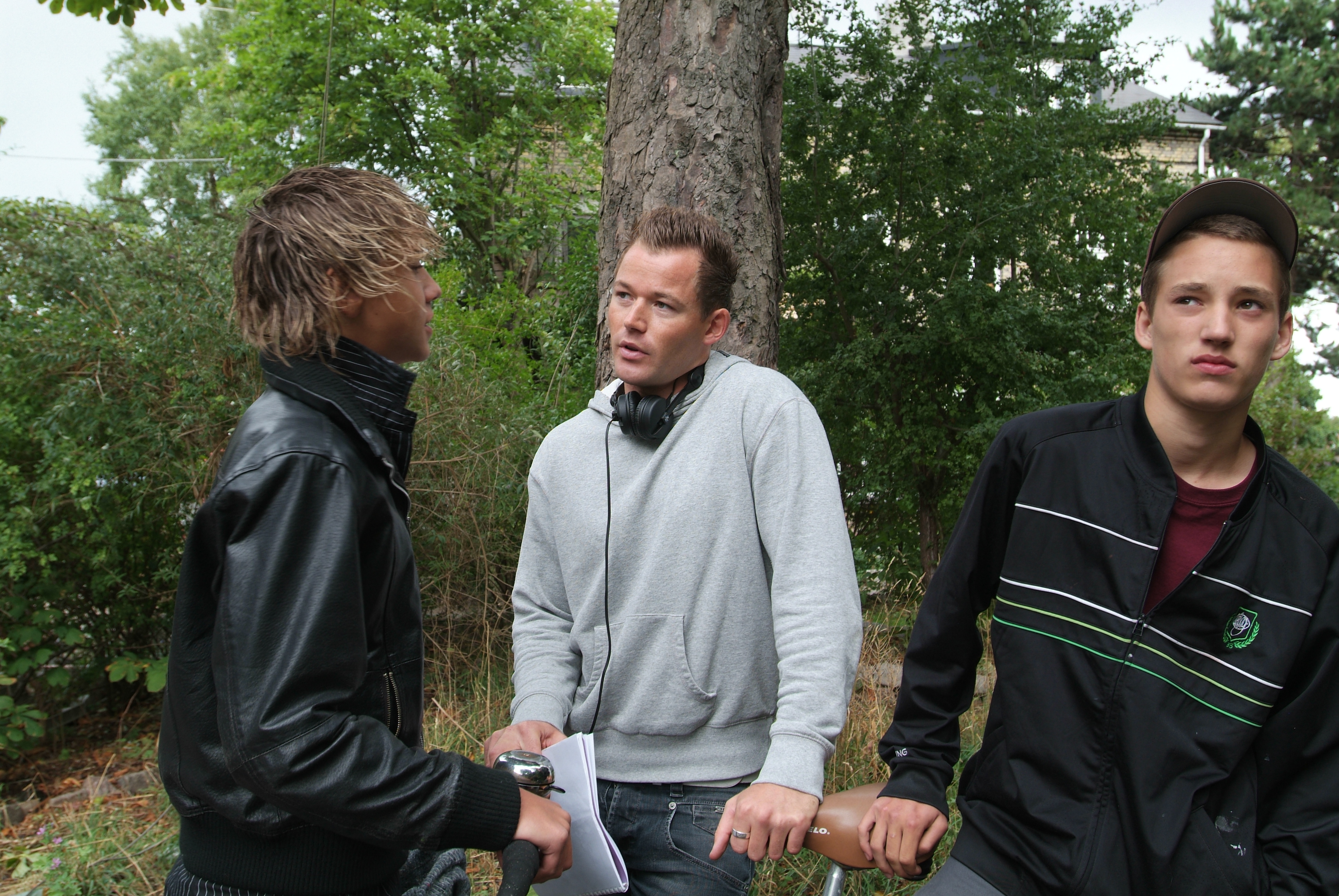 Anders Helde with actors Sebastian Elkrog Sørensen and Jonas Wandschneider on the set of 'The Boy Who Couldn't Swim' 2008.