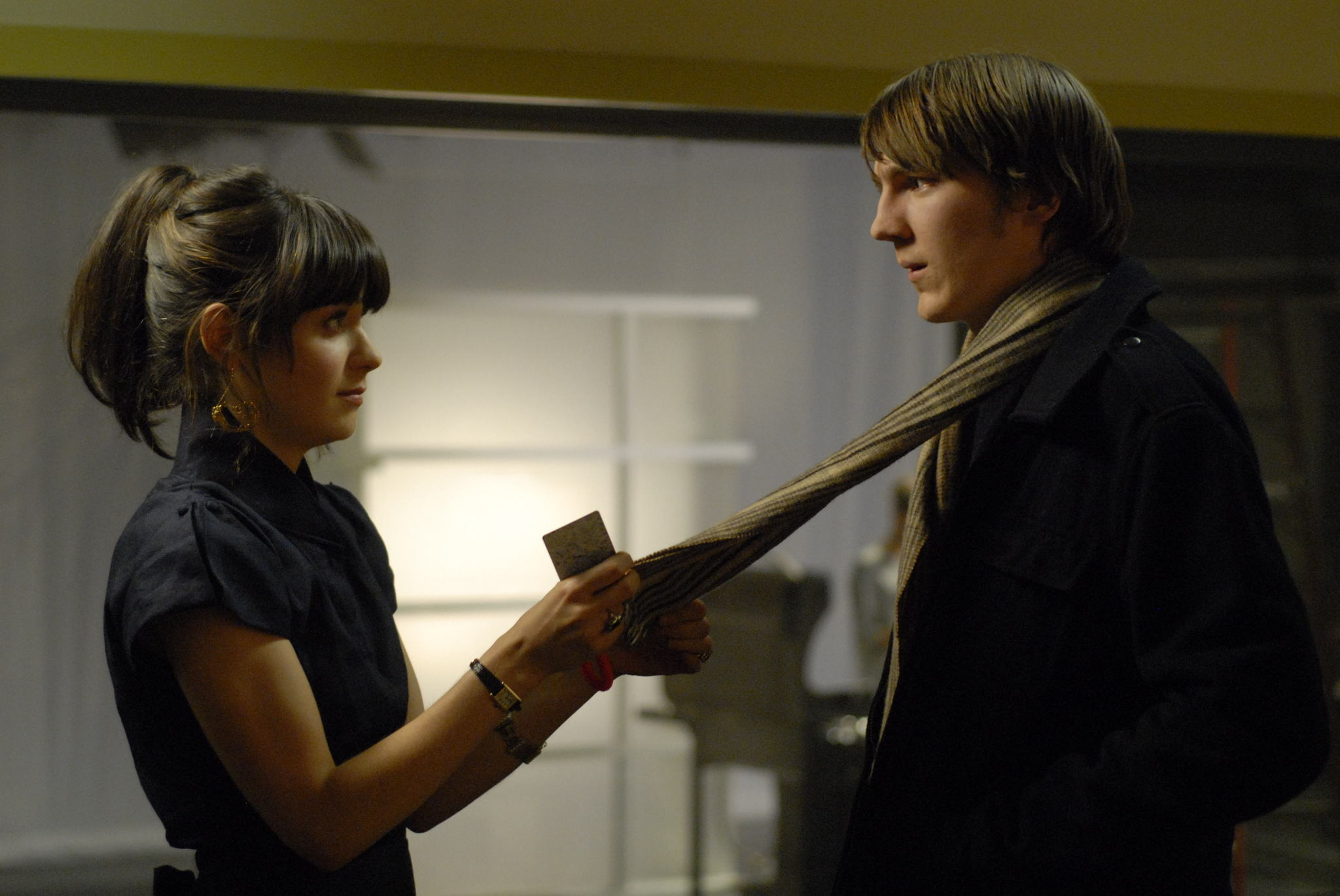 Still of Paul Dano and Zooey Deschanel in Gigantic (2008)