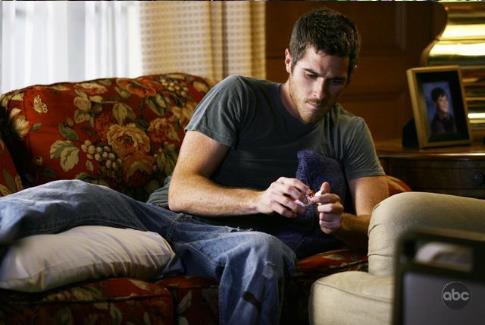 Still of Dave Annable in Brothers & Sisters (2006)