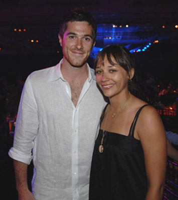 Rashida Jones and Dave Annable