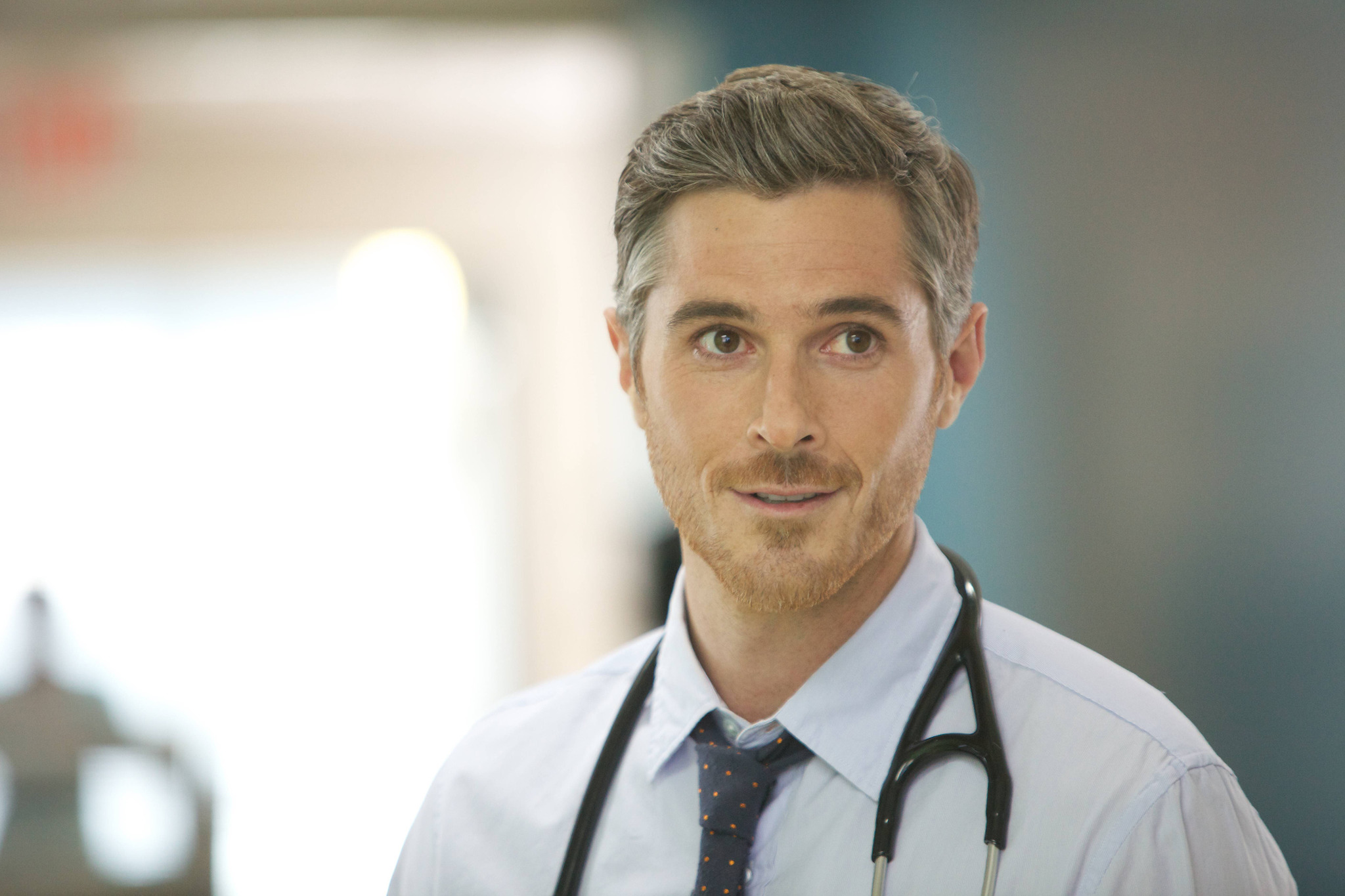 Still of Dave Annable in Red Band Society (2014)