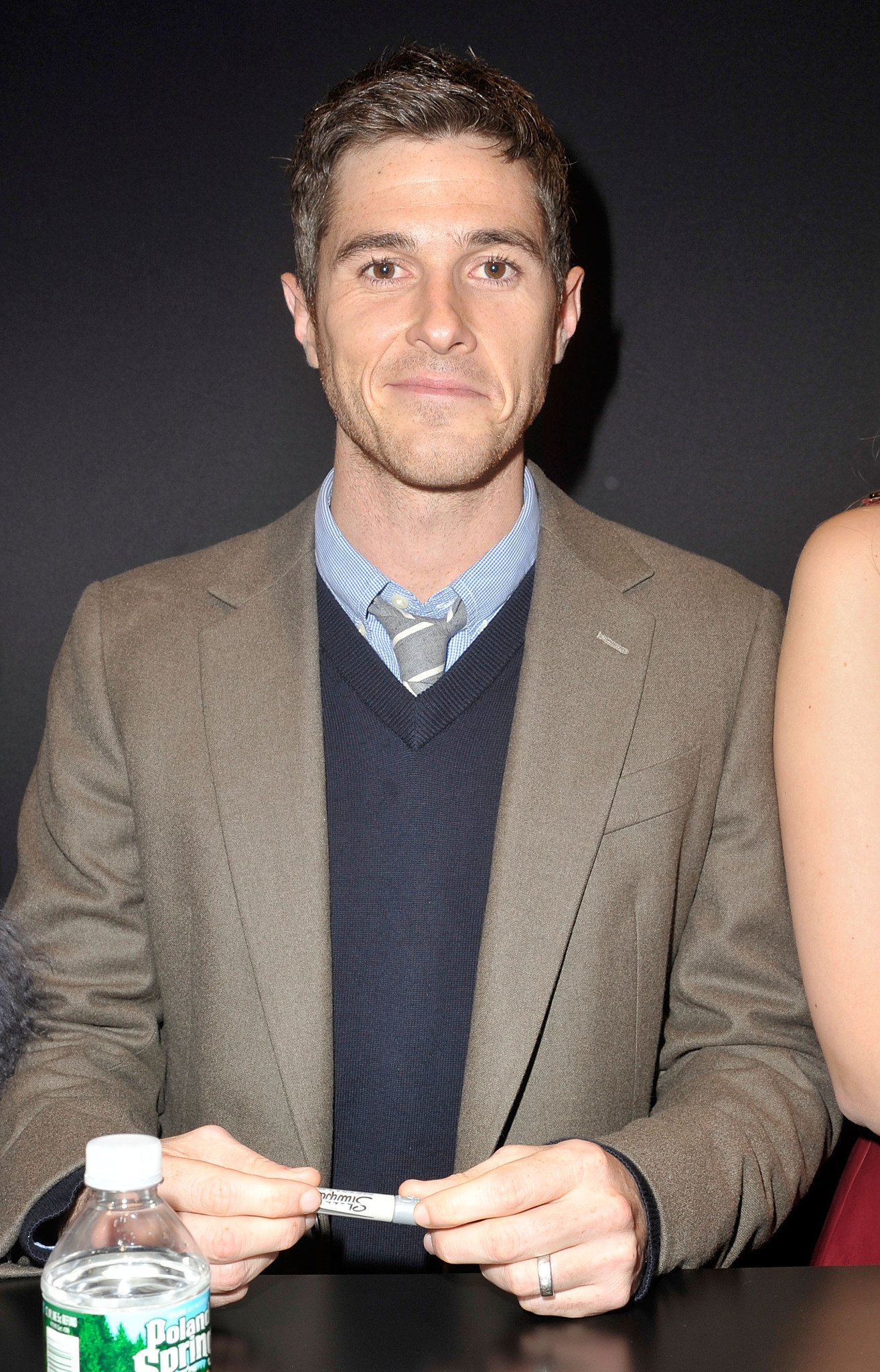 Dave Annable at event of 666 Park Avenue (2012)