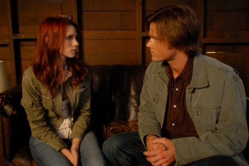 Still of Jared Padalecki and Julie McNiven in Supernatural (2005)