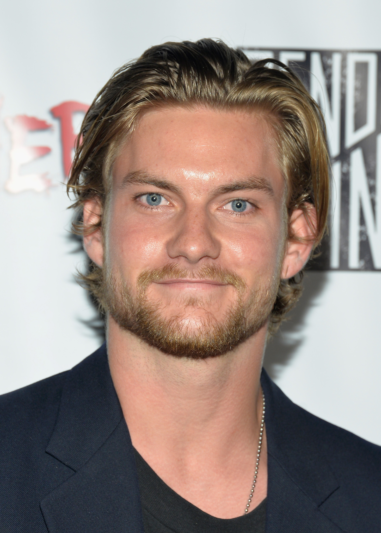 Jake Weary at event of Zombeavers (2014)