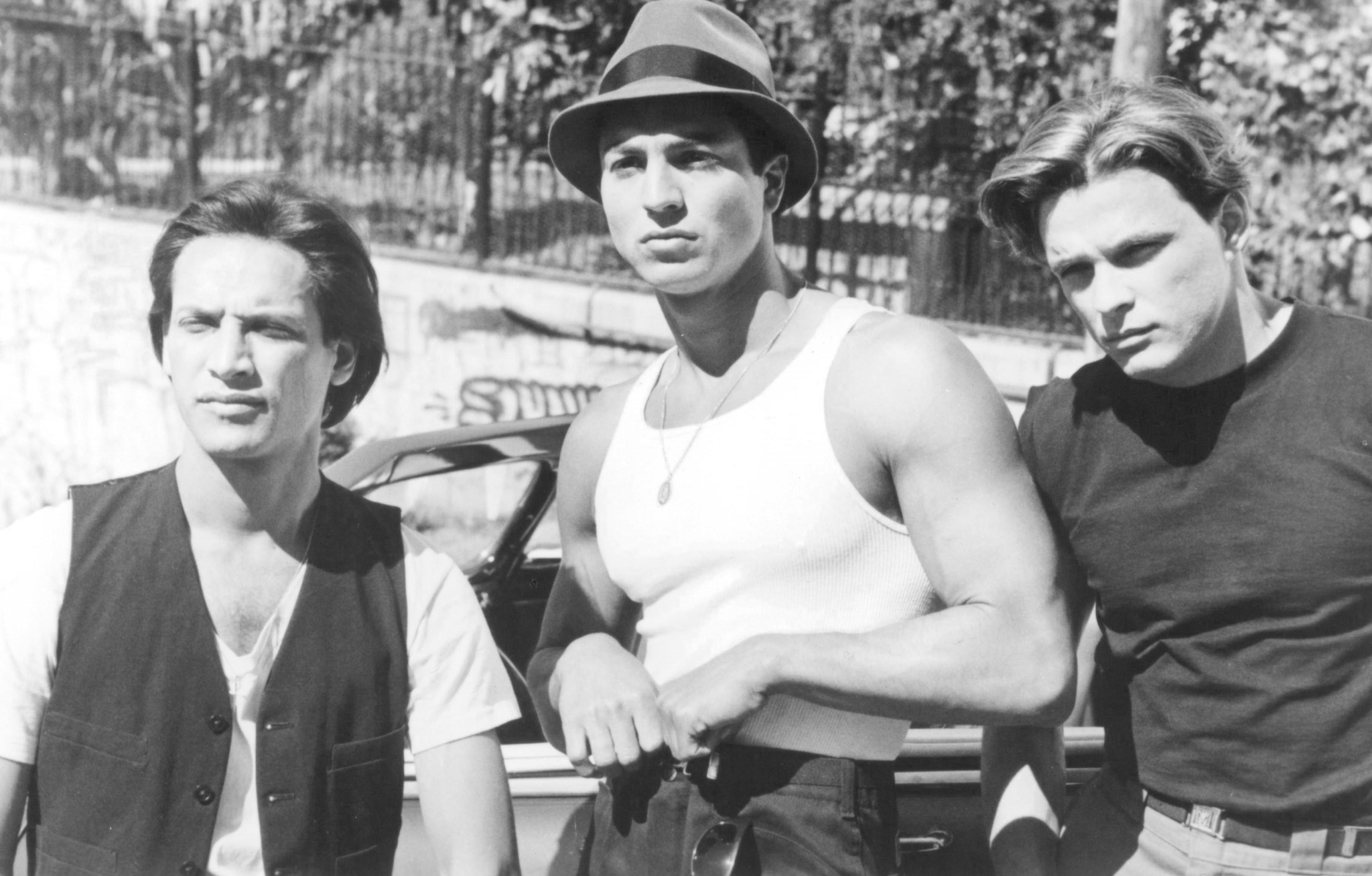 Still of Benjamin Bratt, Jesse Borrego and Damian Chapa in Bound by Honor (1993)