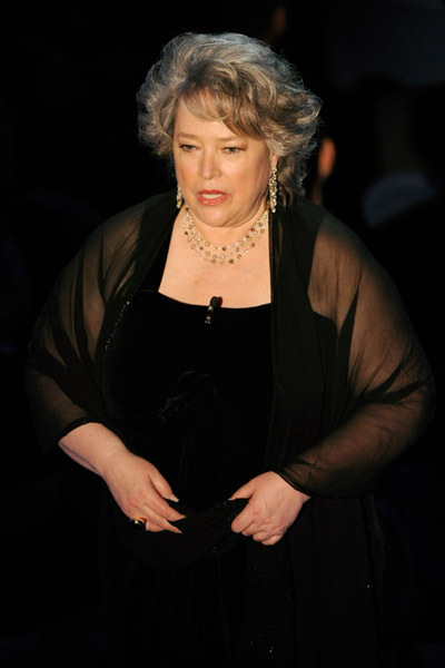 Kathy Bates at event of The 82nd Annual Academy Awards (2010)