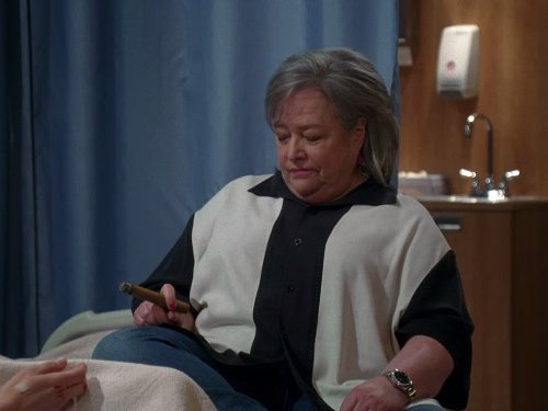 Still of Kathy Bates in Two and a Half Men (2003)