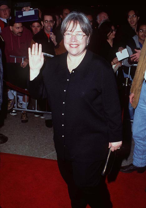 Kathy Bates at event of Diabolique (1996)