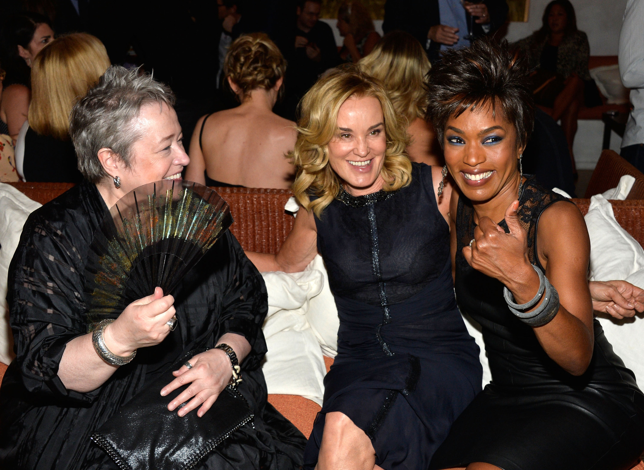 Angela Bassett, Kathy Bates and Jessica Lange at event of Amerikietiska siaubo istorija (2011)