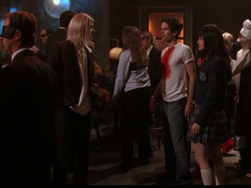 Still of Alexis Bledel, Nick Holmes and Tanc Sade in Gilmore Girls (2000)