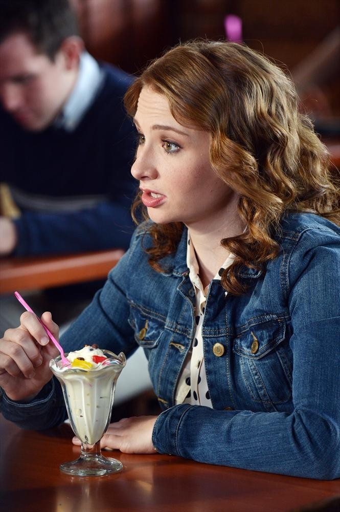 Still of Courtney Merritt in Suburgatory (2011)