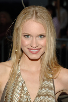 Leven Rambin at event of The 32nd Annual Daytime Emmy Awards (2005)