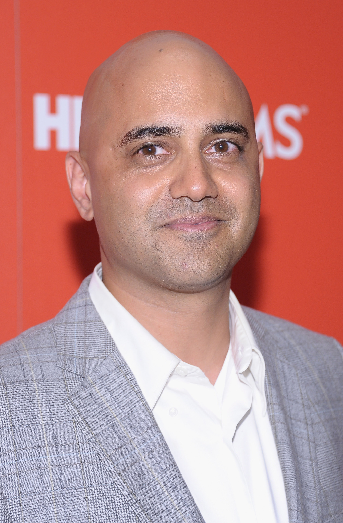 Ayad Akhtar at event of Too Big to Fail (2011)
