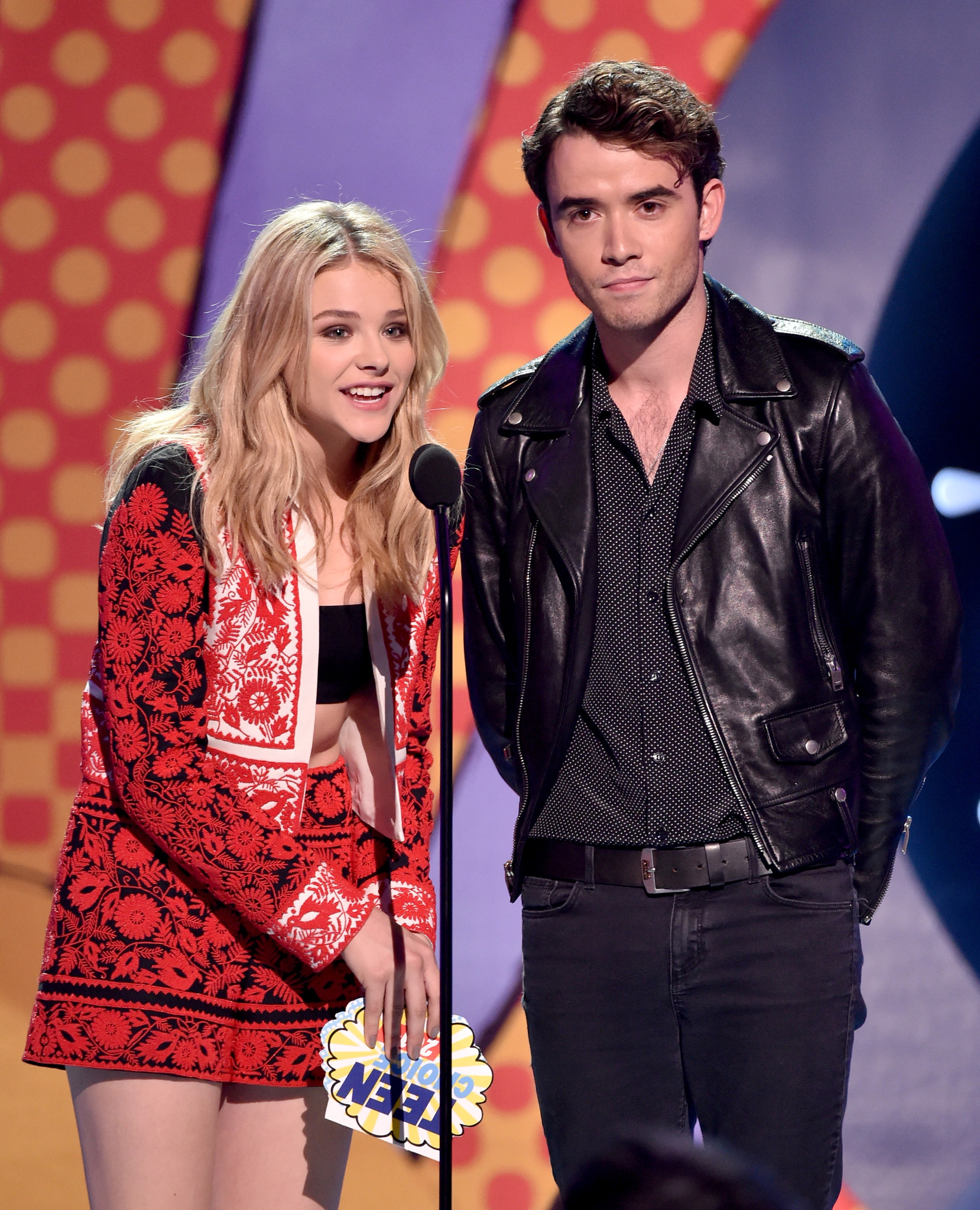 Chloë Grace Moretz and Jamie Blackley at event of Teen Choice Awards 2014 (2014)