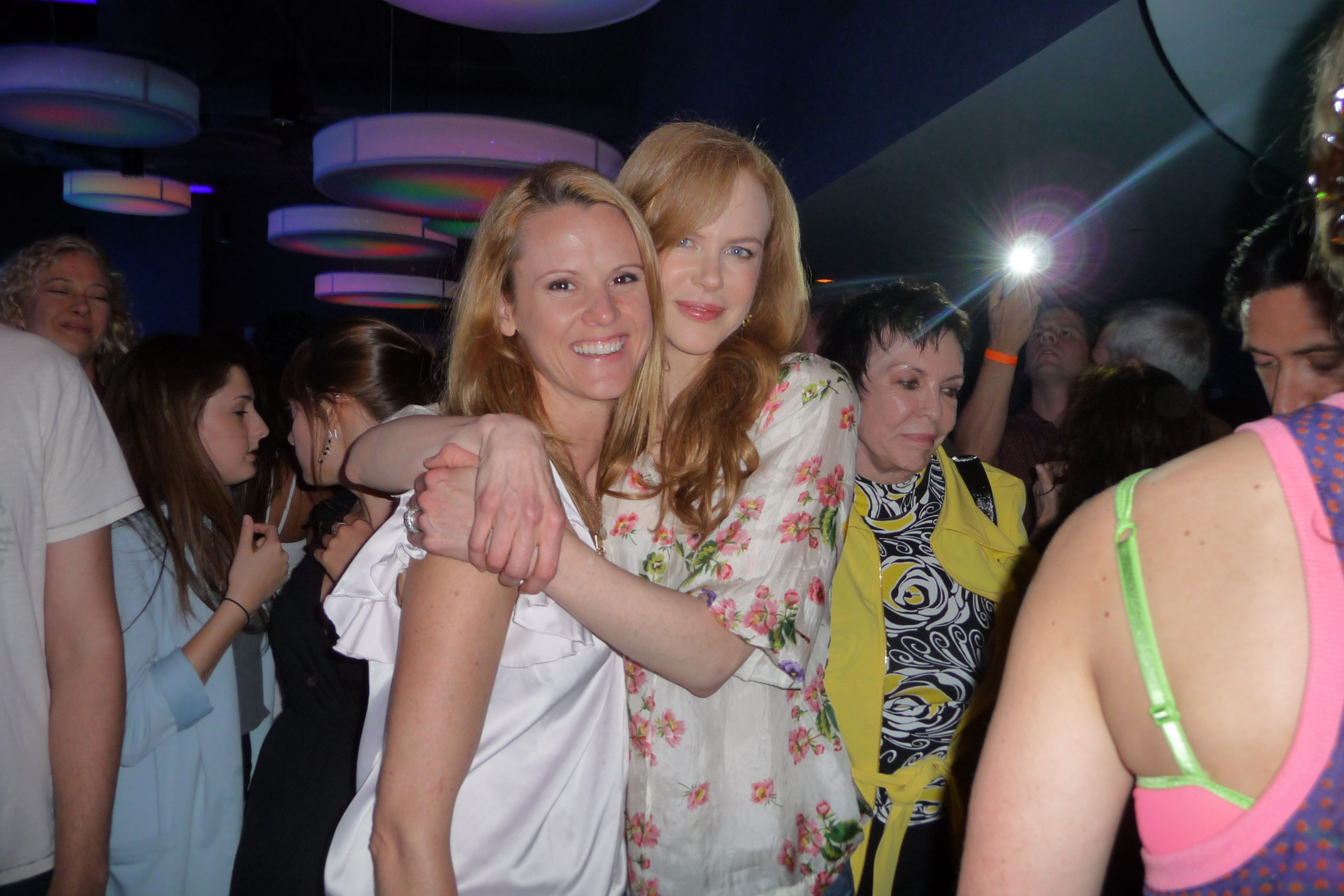 Nicole Kidman, Shannon McGann