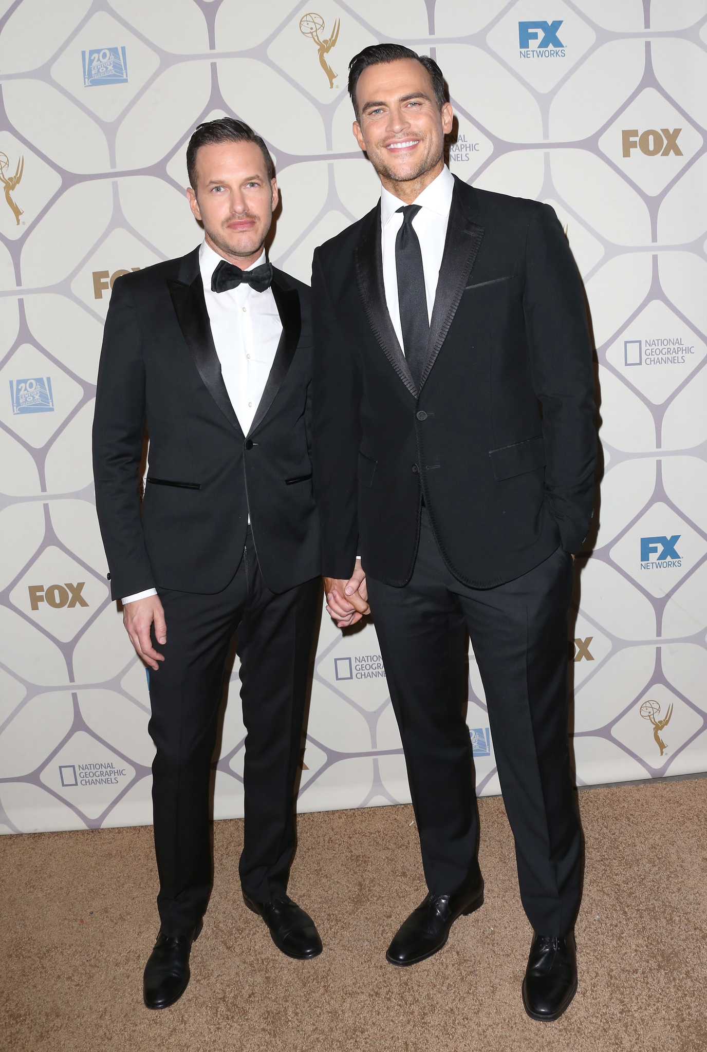 Jason Landau and Cheyenne Jackson at event of The 67th Primetime Emmy Awards (2015)
