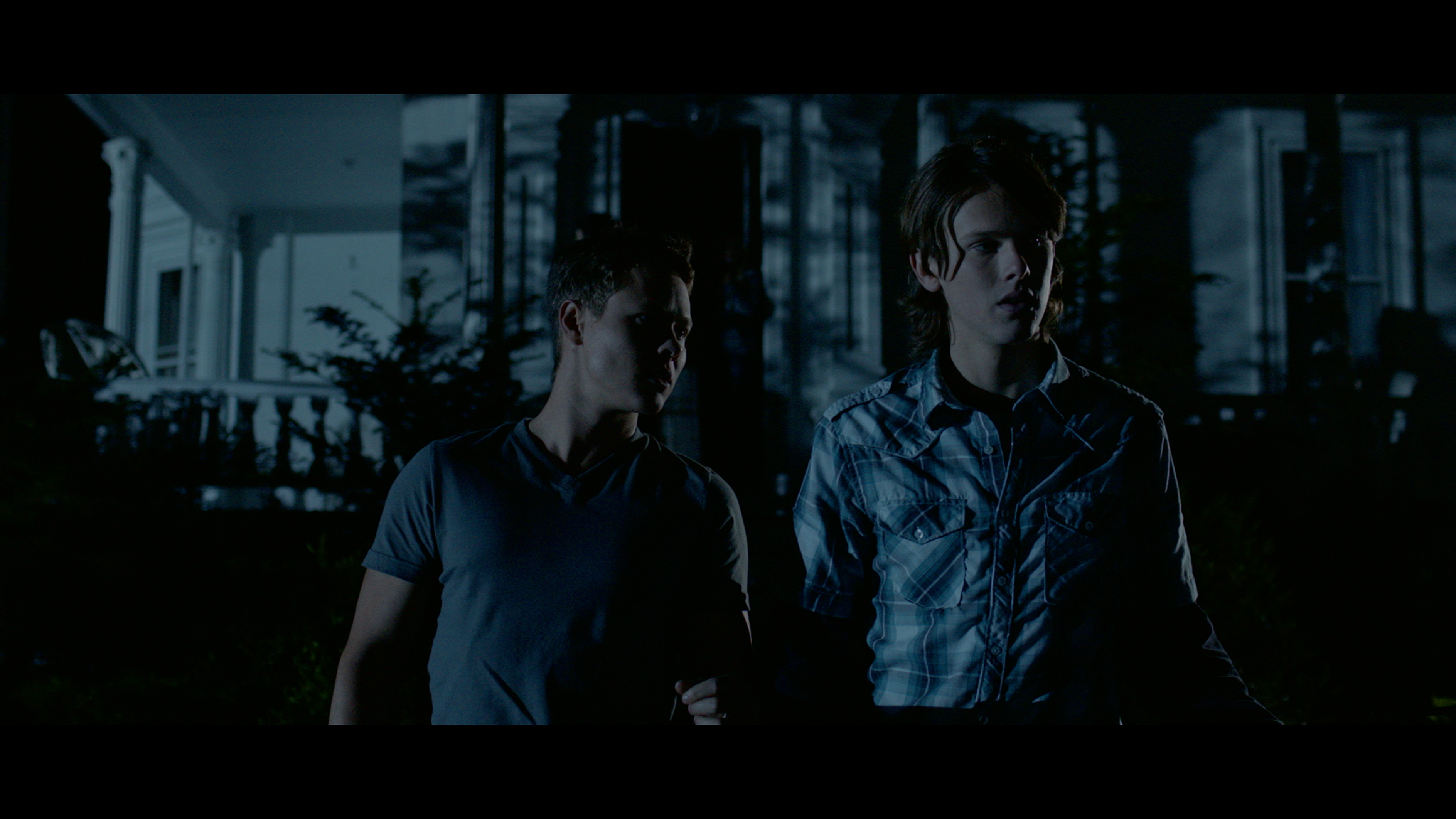 Still of Guy Wilson and Spencer Daniels in The Midnight Game (2013)
