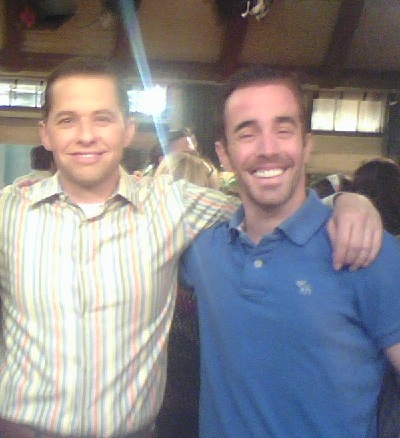 Scotty Kyle on the set with Jon Cryer (Two and a Half Men)