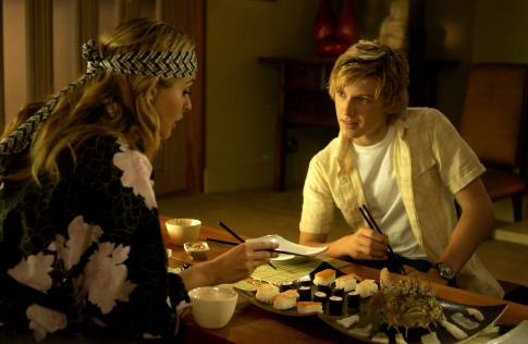 Still of Alicia Silverstone and Alex Pettyfer in Stormbreaker (2006)