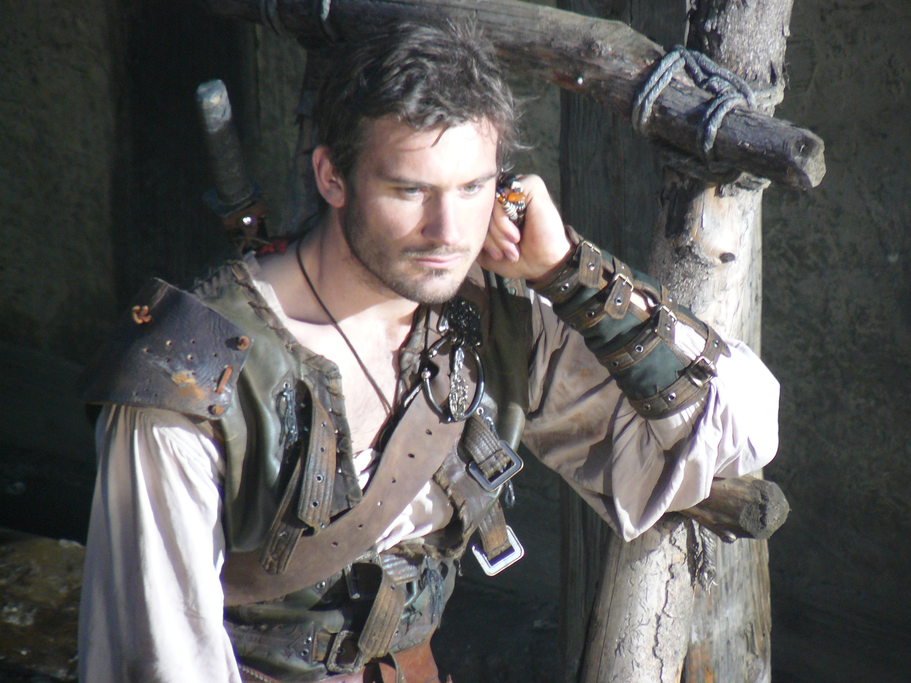 Clive Standen in Robin hood