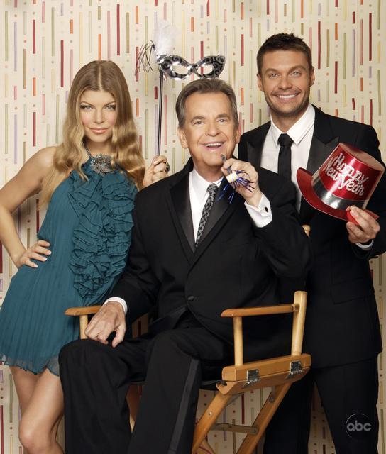 Still of Fergie, Dick Clark and Ryan Seacrest in New Year's Rockin' Eve 2009 (2008)