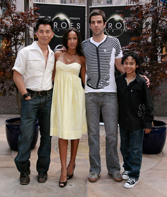 Zachary Quinto, Dania Ramirez, Noah Gray-Cabey and James Kyson at event of Herojai (2006)