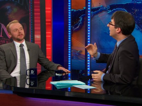 Still of Simon Pegg and John Oliver in The Daily Show (1996)