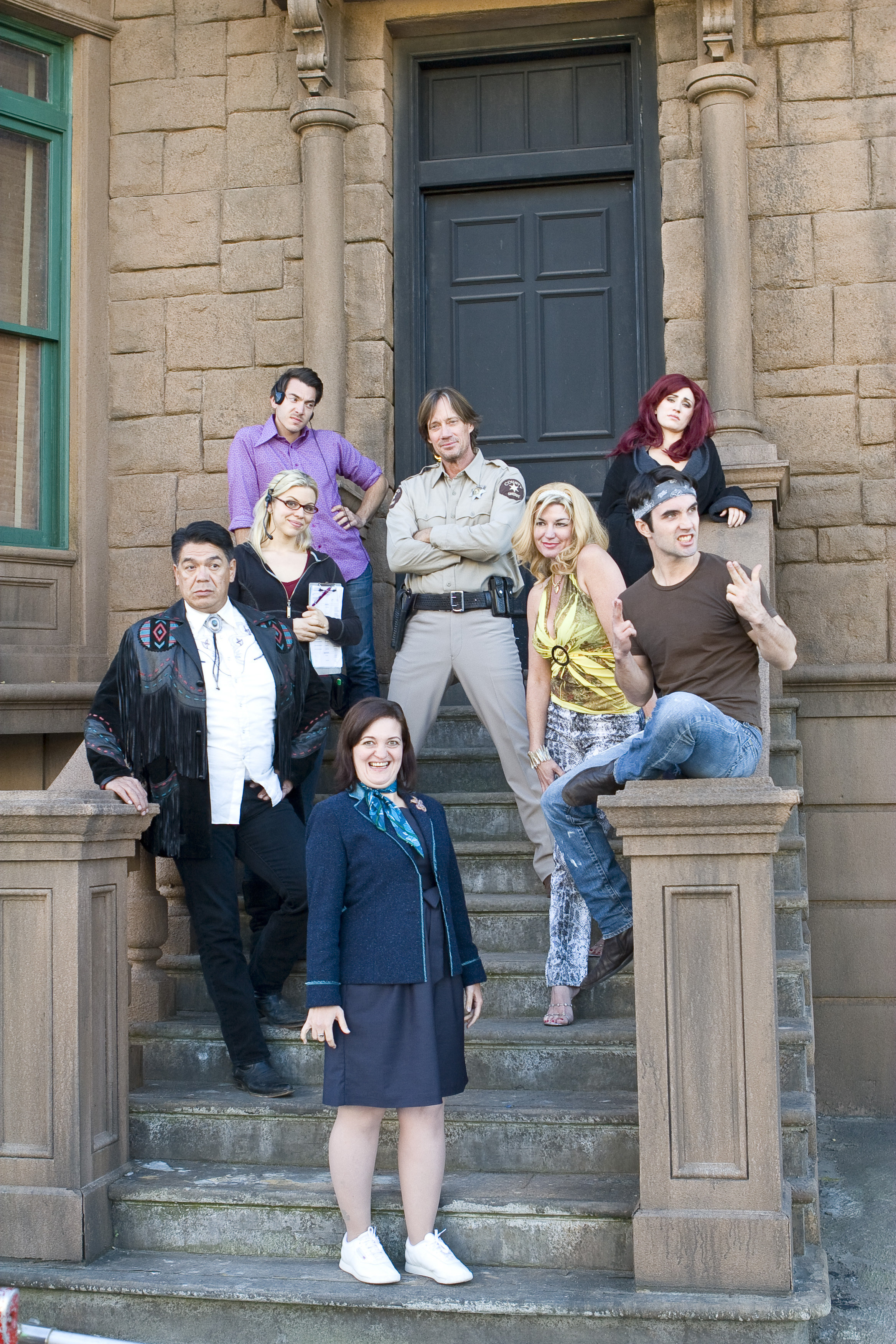 Kevin Sorbo, Lorne Cardinal, Barbara Tyson, Nikki Payne and Ali Liebert in Wolf Canyon (2009)